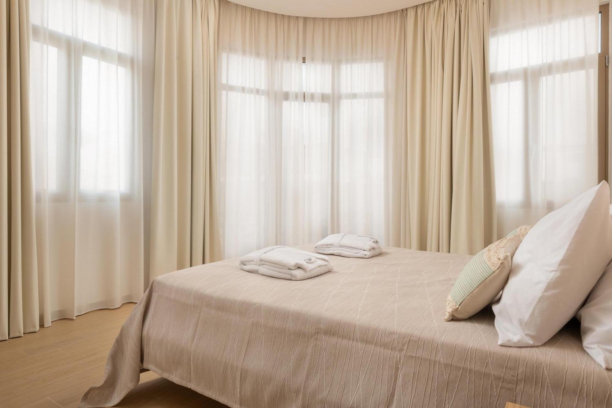 The 12Th City Hotel Rhodes City Екстер'єр фото