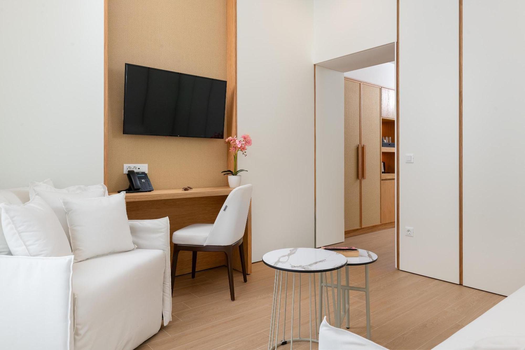 The 12Th City Hotel Rhodes City Екстер'єр фото